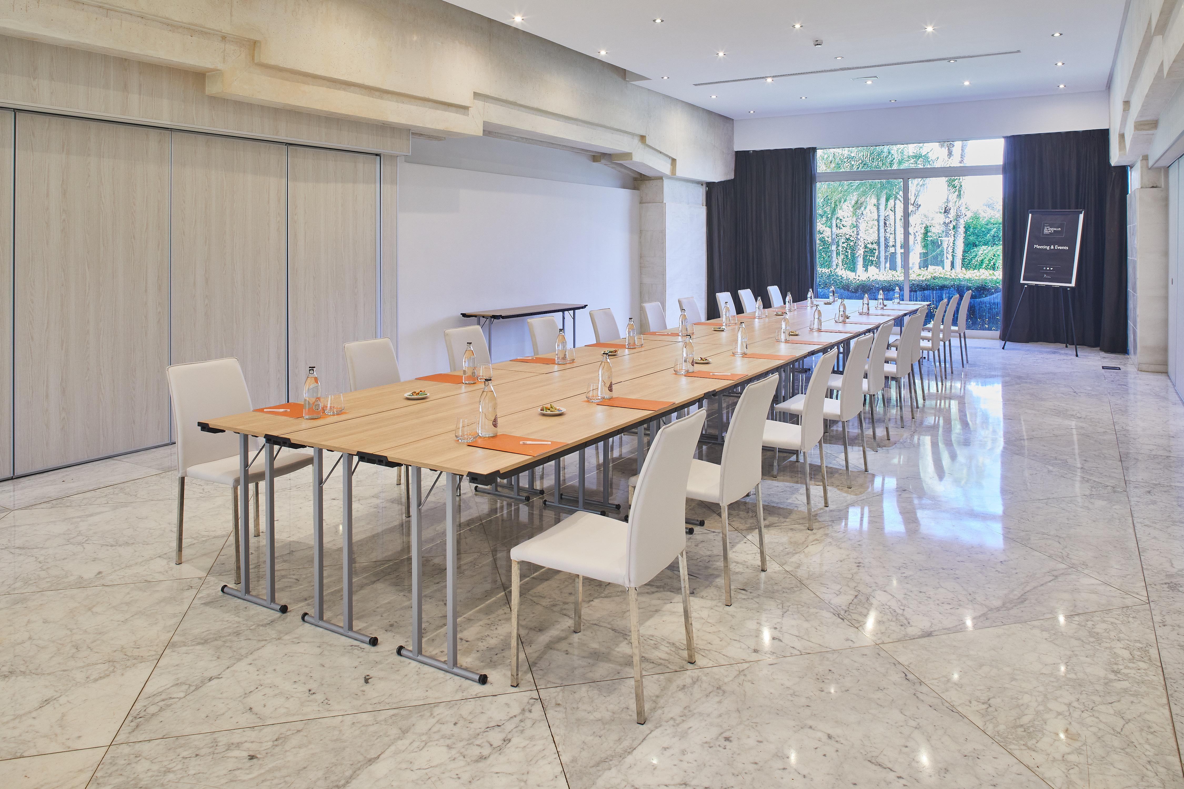Silken Al-Andalus Palace Seville Exterior photo Meeting room